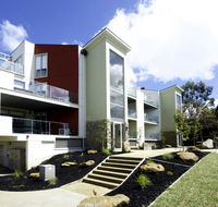 Phillip Island Towers - Northern Rivers Accommodation