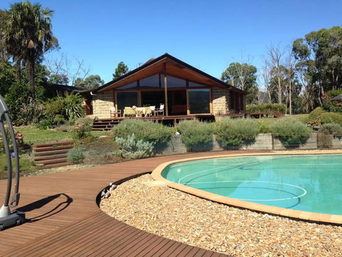 Kangaroo Manor - Northern Rivers Accommodation 28
