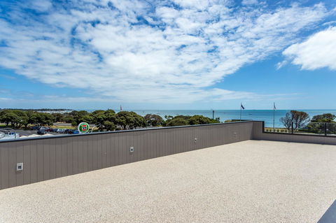 Blairgowrie Apartment 2 - On The Beach - Northern Rivers Accommodation 12