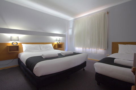 Blue Whale Motor Inn & Apartments - Northern Rivers Accommodation 1