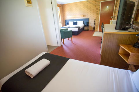 Blue Whale Motor Inn & Apartments - Northern Rivers Accommodation 12