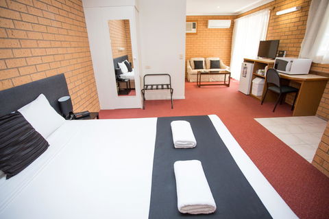 Blue Whale Motor Inn & Apartments - Northern Rivers Accommodation 3