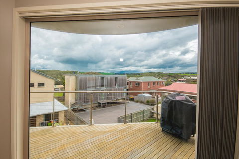The Pitch - Northern Rivers Accommodation 11