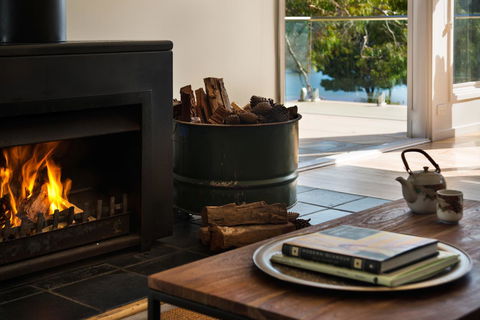 Lake Como Villa - Northern Rivers Accommodation 8