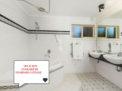 Cottages For Two - Northern Rivers Accommodation 0