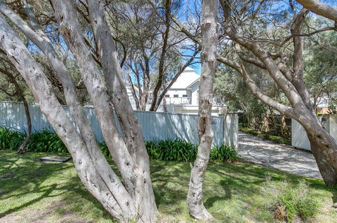 Perfect Blairgowrie Beach House - Northern Rivers Accommodation 16