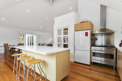 Perfect Blairgowrie Beach House - Northern Rivers Accommodation 3