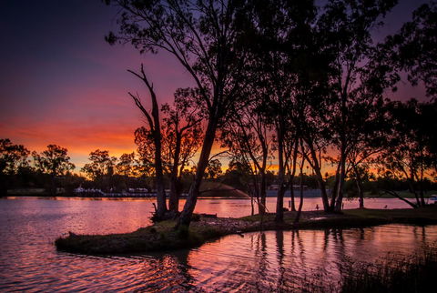 Ditto Daddy's - Northern Rivers Accommodation 11