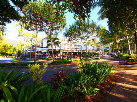 Drift Palm Cove - Northern Rivers Accommodation 8