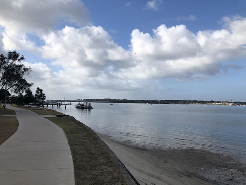 Bribie Island Hotel - Northern Rivers Accommodation 5