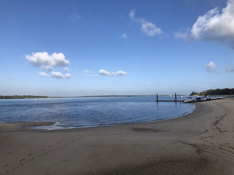 Bribie Island Hotel - Northern Rivers Accommodation 6