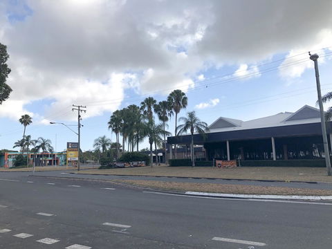 Bribie Island Hotel - Northern Rivers Accommodation 10