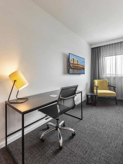 Mercure Sunshine Coast Kawana Waters - Northern Rivers Accommodation 19