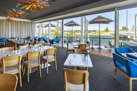 Mercure Sunshine Coast Kawana Waters - Northern Rivers Accommodation 2