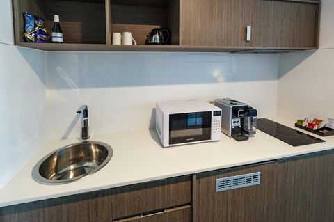 Mercure Sunshine Coast Kawana Waters - Northern Rivers Accommodation 10