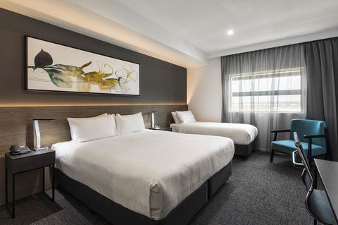Mercure Sunshine Coast Kawana Waters - Northern Rivers Accommodation 12
