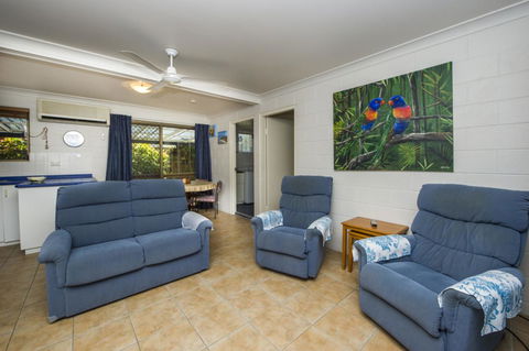 Magnetic North Apartment 1 - Northern Rivers Accommodation 4
