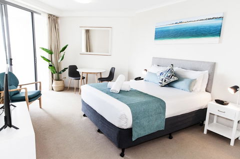 Ocean Views Resort Caloundra - Northern Rivers Accommodation 21