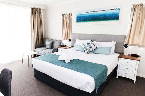 Ocean Views Resort Caloundra - Northern Rivers Accommodation 26