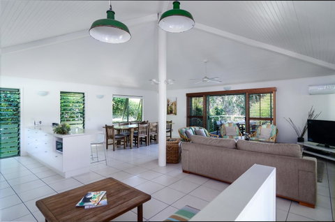 The Retreat Beach Houses - Northern Rivers Accommodation 1