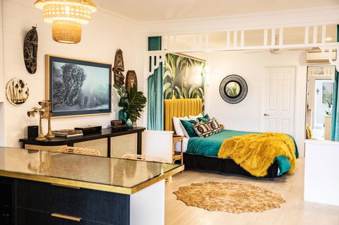 NOMAD - Luxe Apartment - Northern Rivers Accommodation 0