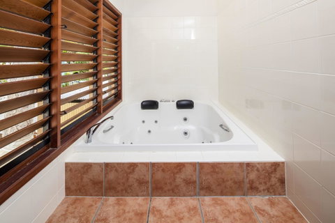 Paradise On The Beach Resort - Northern Rivers Accommodation 19
