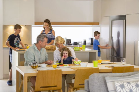 RACV Noosa Resort - Northern Rivers Accommodation 9