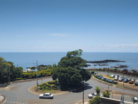 Oaks Redcliffe Mon Komo Suites - Northern Rivers Accommodation 2