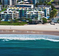 Rolling Surf Resort - Northern Rivers Accommodation
