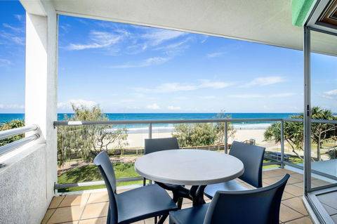 Rolling Surf Resort - Northern Rivers Accommodation 10