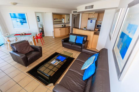 Grand Palais Boolarong Beachside Apartments - Northern Rivers Accommodation 24