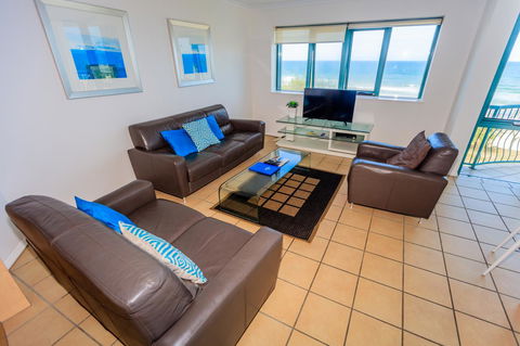 Grand Palais Boolarong Beachside Apartments - Northern Rivers Accommodation 26