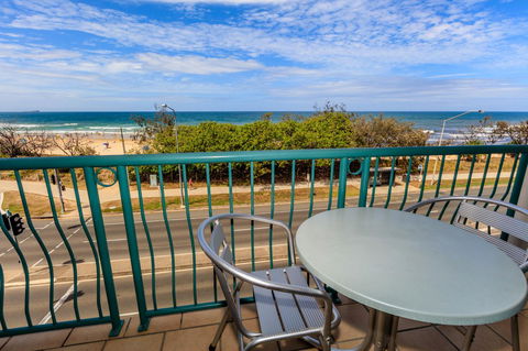 Grand Palais Boolarong Beachside Apartments - Northern Rivers Accommodation 30