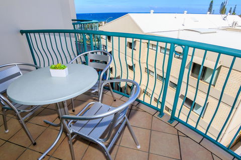 Grand Palais Boolarong Beachside Apartments - Northern Rivers Accommodation 19