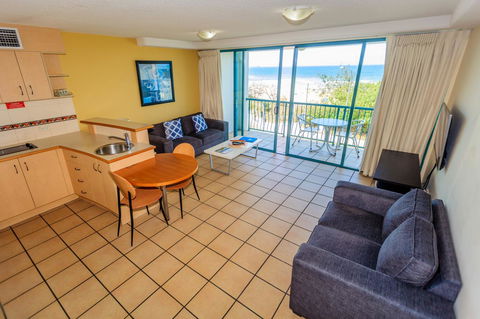 Grand Palais Boolarong Beachside Apartments - Northern Rivers Accommodation 31