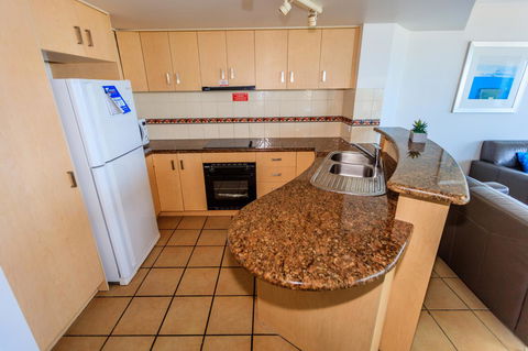 Grand Palais Boolarong Beachside Apartments - Northern Rivers Accommodation 25
