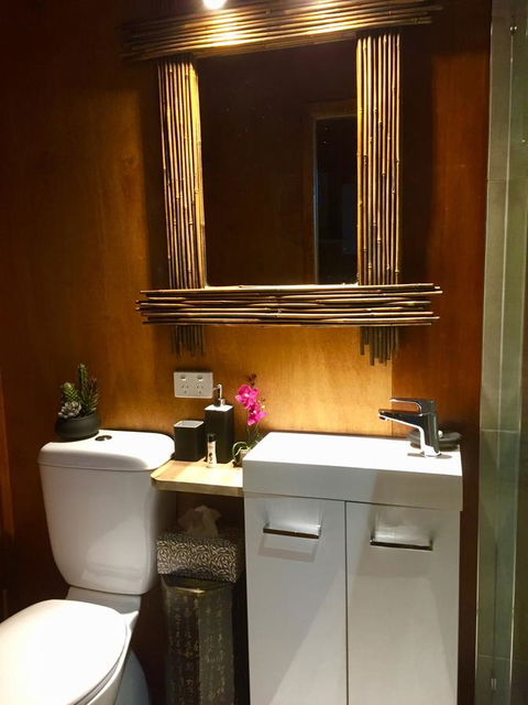 Noosa Hinterland Retreat - Northern Rivers Accommodation 5
