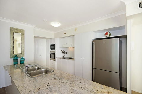 Mariners North Holiday Apartments - Northern Rivers Accommodation 24