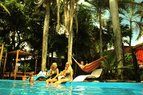 Mad Monkey Central - Northern Rivers Accommodation 0