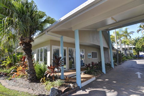 The Beach Motel Hervey Bay - Northern Rivers Accommodation 37