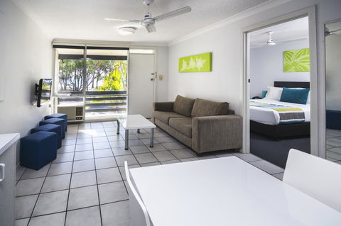 The Beach Motel Hervey Bay - Northern Rivers Accommodation 35