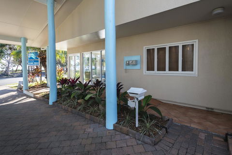 The Beach Motel Hervey Bay - Northern Rivers Accommodation 38