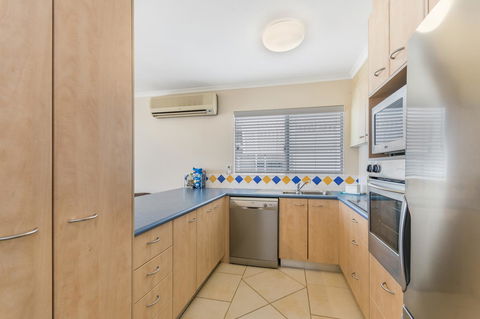 Bali Hai Apartments Noosa - Northern Rivers Accommodation 9