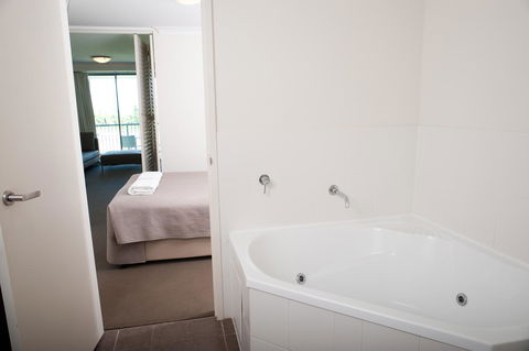The Point Resort - Northern Rivers Accommodation 3