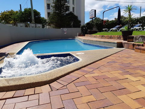 Surfers Chalet - Northern Rivers Accommodation 3