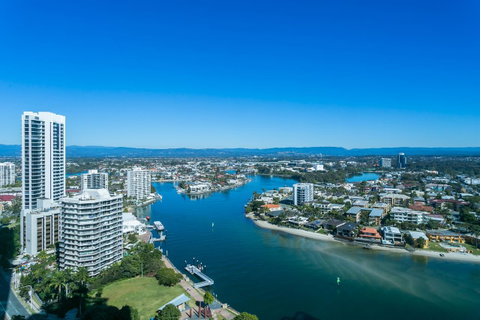 Mantra Towers Of Chevron - Northern Rivers Accommodation 12