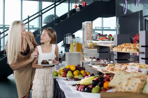 Q1 Resort & Spa - Official - Northern Rivers Accommodation 21