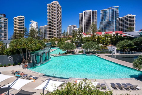 Q1 Resort & Spa - Official - Northern Rivers Accommodation 3