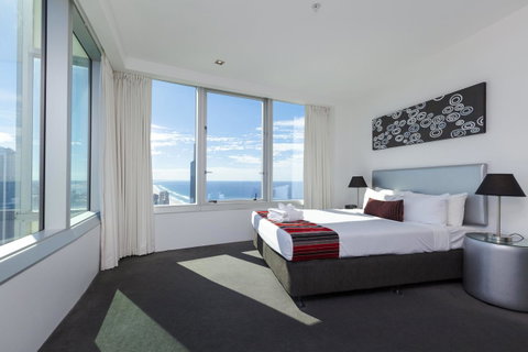 Q1 Resort & Spa - Official - Northern Rivers Accommodation 25