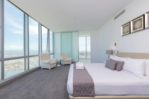 Q1 Resort & Spa - Official - Northern Rivers Accommodation 11